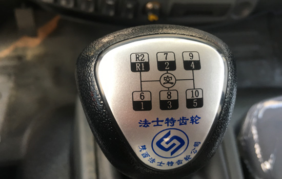 東風(fēng)后八輪平板車檔位