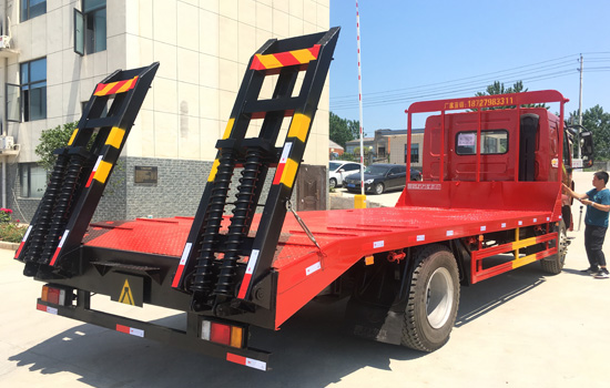 【國五】柳汽單橋平板運(yùn)輸車 【國五】柳汽單橋平板運(yùn)輸車