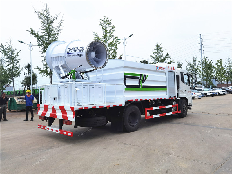 東風天錦霧炮抑塵車