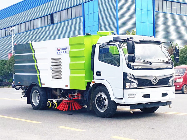 東風(fēng)福瑞卡8方洗掃車