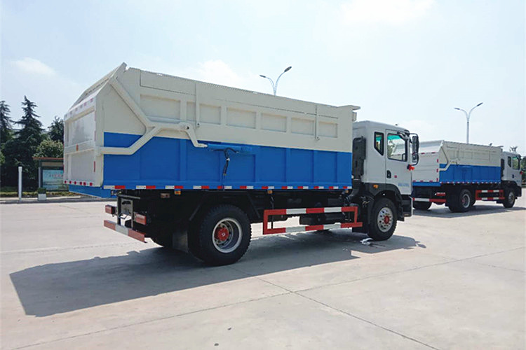 東風(fēng)多利卡D9對接式垃圾車