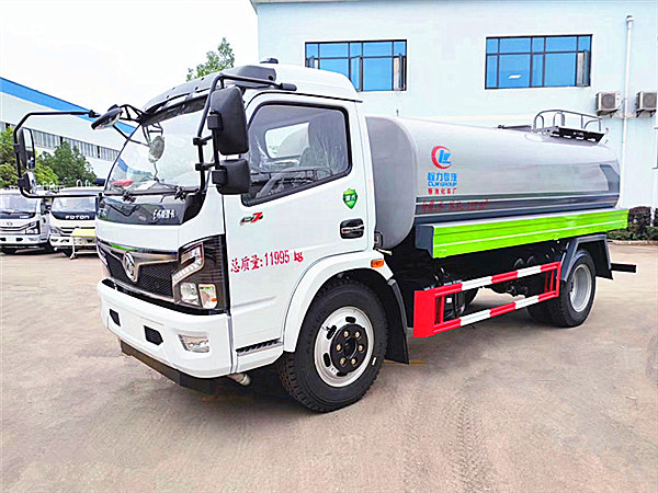 東風(fēng)福瑞卡新款灑水車