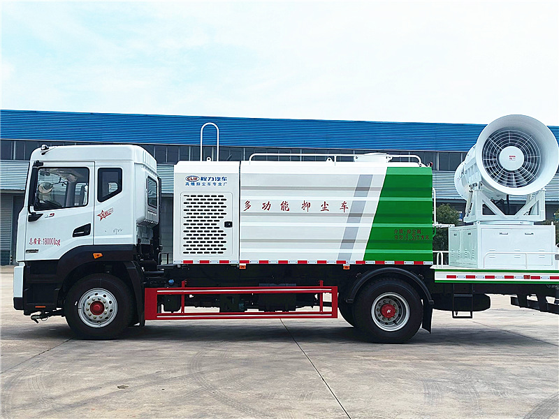 東風D9抑塵灑水車國六