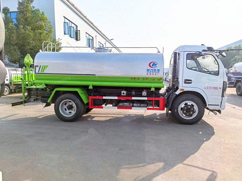 東風(fēng)福瑞卡F7灑水車