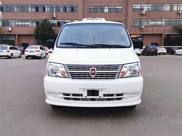 金杯快運面包冷藏車