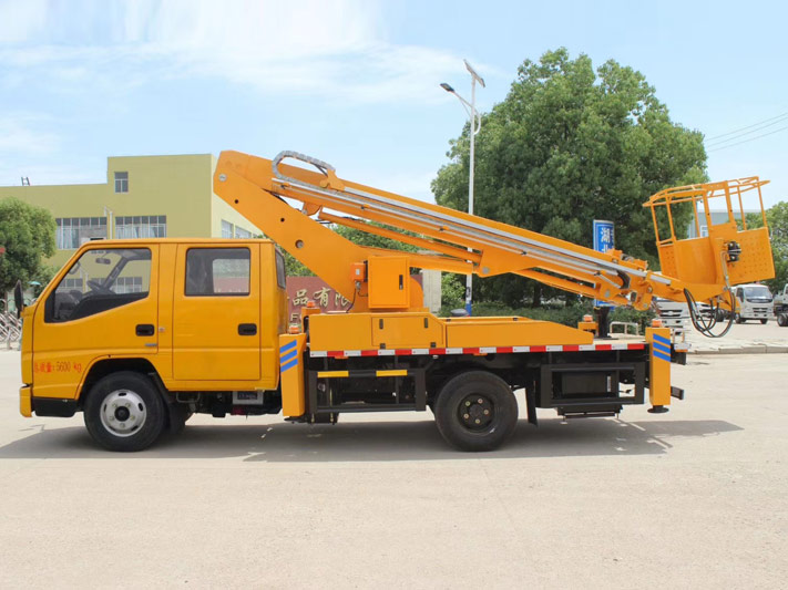 江鈴雙排17.5米直臂高空作業(yè)車 江鈴雙排17.5米直臂高空作業(yè)車