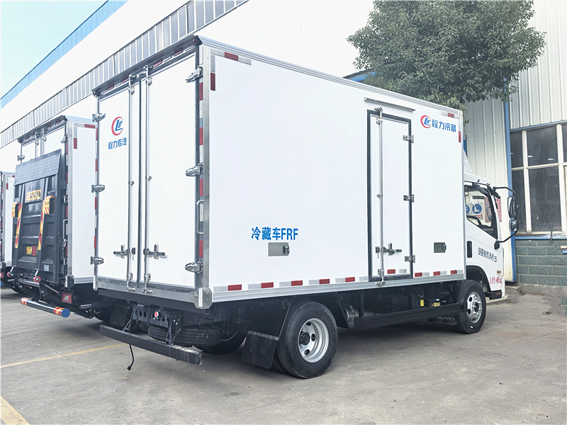 福田領(lǐng)航M5冷藏車 福田領(lǐng)航M5冷藏車